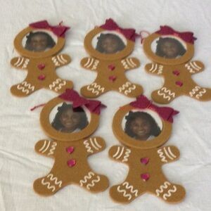 5 Studio Decor Gingerbread Photo Ornaments with Accents
